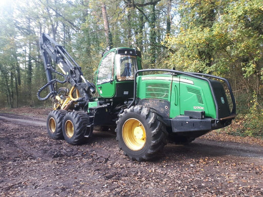 John Deere 1270E IT4 T2 6W Wheeled Harvester Parts Manual PC11915